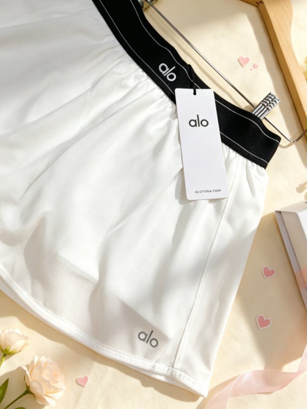 ALO Yoga Women's White Tennis Skirt✨New Sporty Chic Match Point - Picture 8 of 9